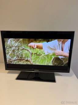 TV 32" Samsung UE32D5000 - 4