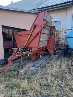 Jednořádkový Kombajn na brambory GRIMME - 4