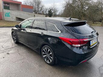 Hyundai I40 1.7CRDi automat, PLNÁ VÝBAVA - 4
