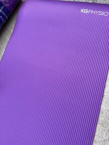 NOVA Podložka na fitness Kg Physio fialová. - 4
