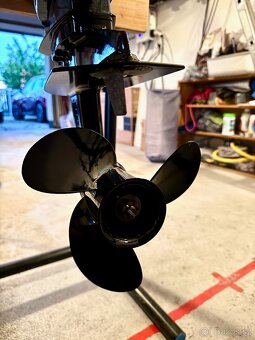 Člun Zodiac 360 Fastroller + motor Tohatsu 15+ přísluš. - 4
