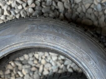 195/60/16 - Nokian zimní pár pneu - 4
