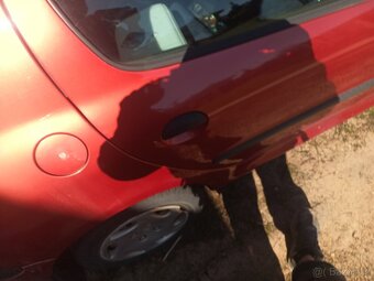 Peugeot 206D - 4