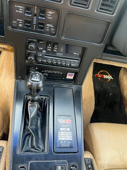 1986 chevrolet corvette c4 official pace car - 4