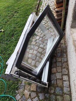 2x Střešní okno Velux GLU MK06 0061 78x118 cm - 4