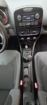 RENAULT CLIO - 4