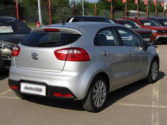 Kia Rio 1.4i , 80 kW benzín, 2013 - 4