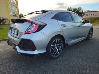 Honda Civic 10g 1.5 turbo 134kw Sport plus - 4