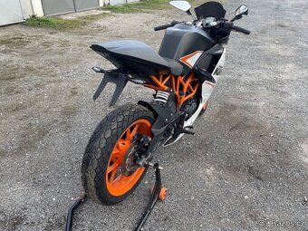 Ktm rc 390 a2 - 4