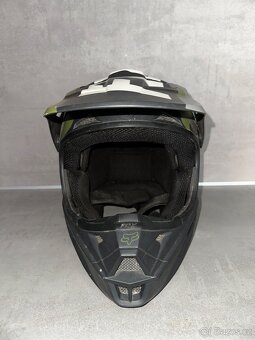 TOP Motokrosová helma FOX V1 (CAMO) - 4