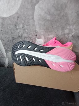 Adidas Questar 3 tenisky vel.42 - 4