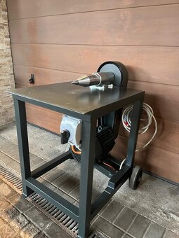 Kuželová štípačka - 4