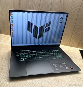 ASUS GARMING TUF A18 - 4