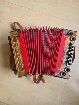 Heligonka Hlaváček - 4