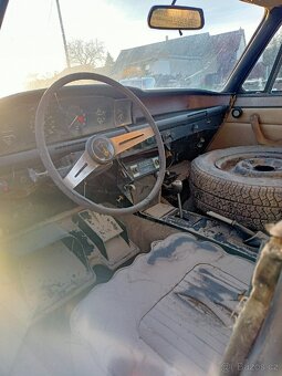 Rover P6 3500 - 4