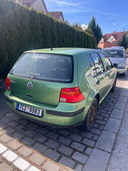Golf 4 - 4