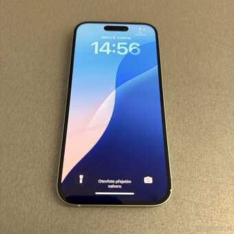 Zelený iPhone 15 128GB, jako nový, záruka - 4