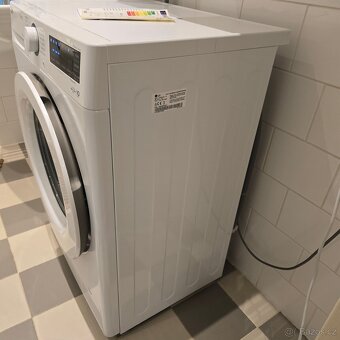Úzká parní pračka LG 8,5 kg 1200 ot. Direct Drive A - 4