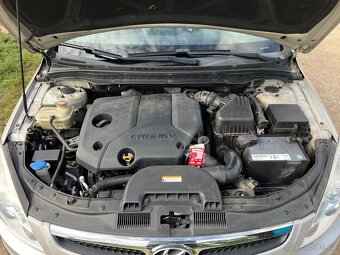 Hyundai i30 CW 1,6 Crdi 84kW rok 2009 - 4