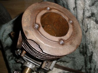 Jawa Viliers - 4