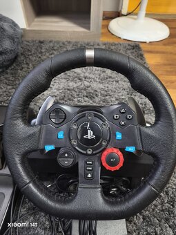 Volant Logitech - 4