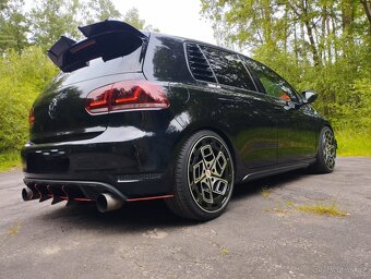 Alu kola RADI8 R8CM9 BLACK MASHINED - 4