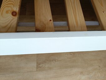 Postel 140×200 cm + 2× matrace - 4