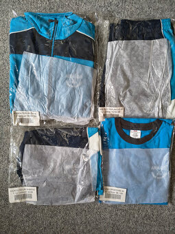 Doplňky AČR, čepice, sportovní souprava, vak na výstroj - 4