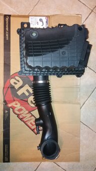 DODGE RAM 5. G - AIR BOX - MOPAR - 4