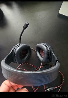 Sluchátka tech s mikrofonem - 4
