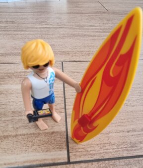 Playmobile surfař s autem. - 4