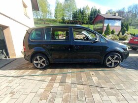 VW Touran 2.0TDI 100KW 7-mist - 4