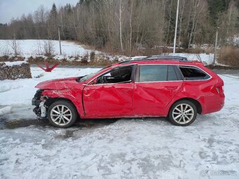 Octavia 2.0 TDI 4x4 150PS havarované - 4