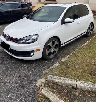 VW Golf VI GTI - 2.0, 147kW - 4