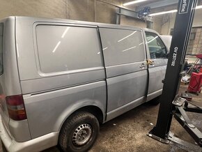 VW Transporter 1.9 Tdi, 77kw - 4
