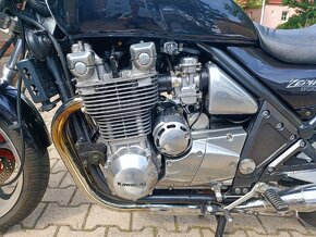 Kawasaki Zephyr 1100 - 4