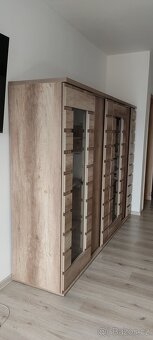 Skříně - 4
