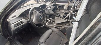 BMW e91 325xi na díly, motor s LPG ok - 4