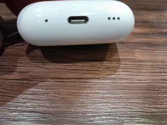 Pouzdro k airpods 2generace - 4