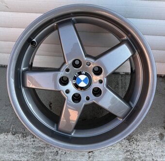 Rondell 0072 17 BMW - 4