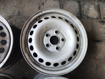 4ks 16"plechových disků 5x120 origo VW T5 T6 T6.1 Multivan - 4