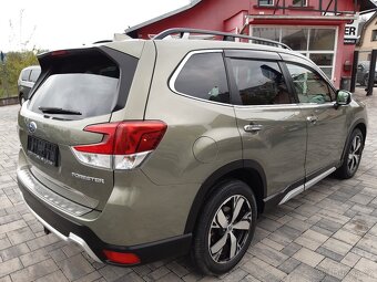 Subaru Forester 2,5 AWD, Max výbava, nový model, 30.000 km - 4