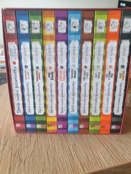 Deníky malého poseroutky 1-10 knih- Jeff Kinney - 4