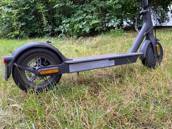 El. koloběžka Xiaomi - Mi Electric Scooter 1S - 4