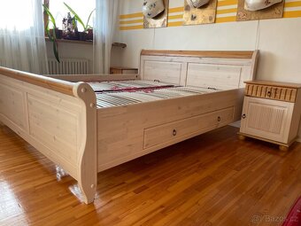 Moderní antik ložnice Tampere, velká skříň, celomasiv - 4