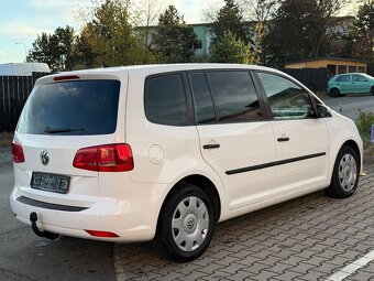 VOLKSWAGEN TOURAN 1.6 TDI 77KW 2012 - 4