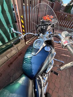 Suzuki VL800 Volusie - 4