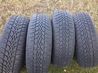 Sada 4ks zimní pneu s plechovými disky na Škoda Rapid - 4