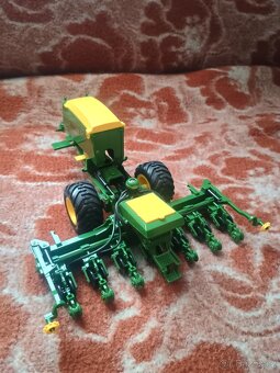 Secí stroj pro RC traktory - 4