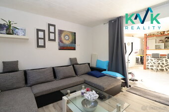 Prodej rodinného domu 3+1 se společenskou místností a barem, - 4